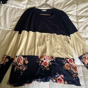 Plus Size Floral Block Print Longsleeve Tee